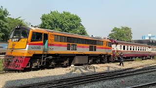 タイ国鉄　フアラポーン駅　客車と機関車の入換風景　突放のような切り離し