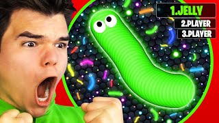 I BECAME THE LARGEST SNAKE In SLITHER.IO! (World Record)