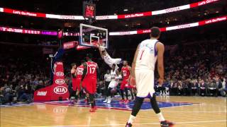 K.J. McDaniels Drives Baseline and Finishes Double-Pump Slam