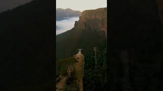 Hanging Rock in the Blue mountains of Australia, unreal sunrise 🔥☀️