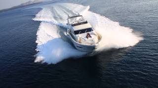 Dominator 780 Flybridge