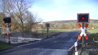 Spoorwegovergang Uslar-Offensen (D) // Railroad crossing // Bahnübergang