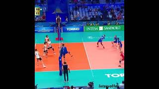 #Miach Christenson one hand setting | #volleyball #shorts
