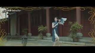 中国舞青花瓷·戏腔·天青色等烟雨而我在等你|Chinese dance blue and white porcelain, play, azure, etc. I am waiting for you