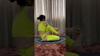 Advance twisting yoga             #twisting #shorts #youtubeshorts #yoga #yogapractice #fitness