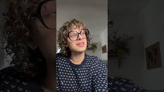 POV: Cette persome qui adore raconter sa vie à des inconnus #drôle #humour #sketch #france #acting