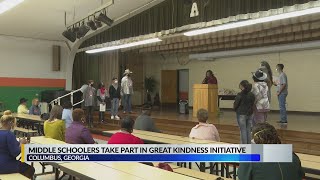 News 3 Midday - Columbus middle school honors local community leaders for commitment and dedication