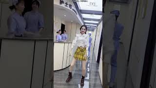 #深水炸弹十级 #热爱工作热爱生活 #跳舞的女孩 #shortsvideo #dance