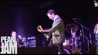 Off He Goes - Live At The Showbox - Pearl Jam