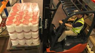 Electric counterbalance forklift trucks: Toyota Traigo 48