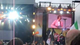 Kooks at V Festival Weston park 2010 mix - Naive, Ooh La, She moves in her own way