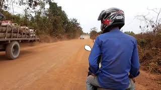 On the road | ផ្លូវក្រាលក្រួសក្រហមហុយជីង | Vita DY DY