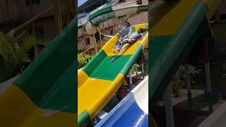 This Waterslide Is So Fast It's Full of Adrenaline 😱🥵 #shorts #waterpark #viral #trending