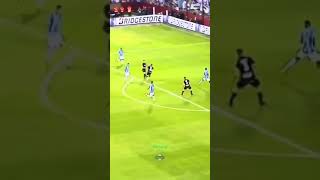 Luan contra o Grêmio em lance idêntico ao gol contra o Lanus!