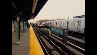 Rare: Not in Service R160 Siemens #9038-9042 passing 80th Street on the (A) Line