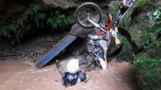 Best of Enduro CRASH | Nirvana Xtreme Moià 2015 by Jaume Soler