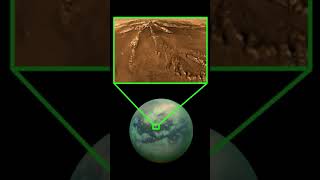 Huygens Probe Descends Through The Thick Atmosphere Of Saturn's Moon Titan