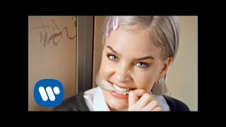 Anne-Marie - 2002 [Official Video]