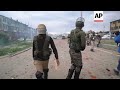 deadly gunbattle sparks clashes in kashmir