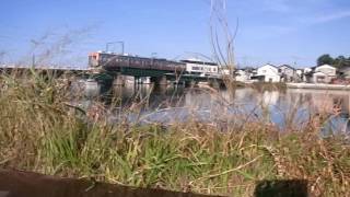 北陸鉄道浅野川線の粟ヶ崎駅そばの鉄橋風景