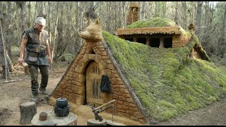Building a primitive shelter completely warm natural waterproof roof - Off the grid bushcraft!