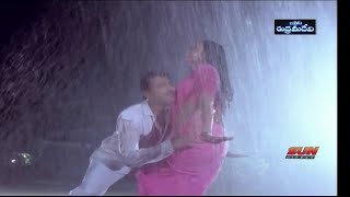 Shanti Priya Wet Hottest wet Saree Erotic Song  Justice Rudrama Devi 4k Full UHD Video Song