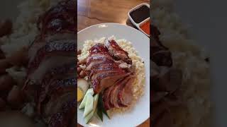 Hainanese Duck Rice di Kedai Pojok Brastagi Supermarket Tiara