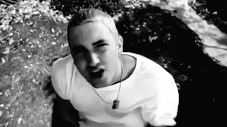 Eminem - The Way I Am feat. Marilyn Manson (MUSIC VIDEO)