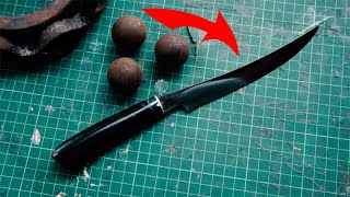 selain unik dan tajam, pisau ini terbuat dari bola besi bearing yang sangat keras!