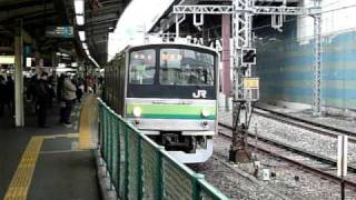 JR横浜線205系電車 横浜駅発車 Japanese commuter train series 205