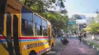 Motociclista en Medellín estuvo a punto de ser atropellado por un bus: impactante video