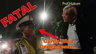 Mposss  !! Polisi niat nilang malah kena batunya