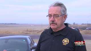 Body found in ditch east of Brandon; Minnehaha County Sheriff's Office investigating