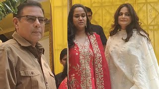 Salman Khan Sister Arpita Alvira Khan With Husband Atul Agnihotri At Rrahul Kanal Wedding Ceremony