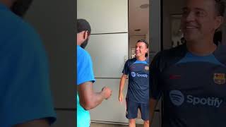 Barcelona players meeting Xavi 👏