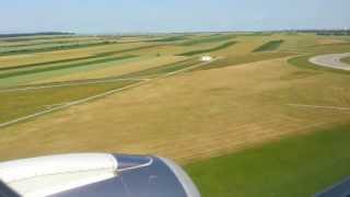 landing in Vienna, FlyNiki Embraer 190