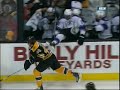 matt hunwick throws wayne simmonds into his own bench