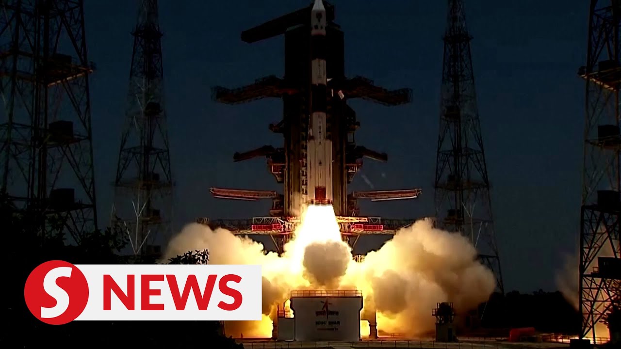 After The Moon, India Launches Rocket To Study The Sun - YouTube