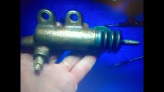 How to rebuild Replace Clutch slave cylinder Toyota