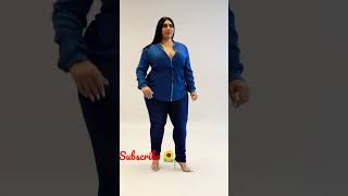 Glamorous 💋💖 models lifestyle curvy woman👩 in Estellie top style. plus size women beauty fashion.