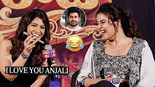 Varalaxmi Sarathkumar And Anjali Funny Phone Conversation With Vijay Antony | #MadhaGajaRaja