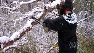 CBS News Sunday Morning - Rare October snowstorm kills 3