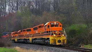 🎧 EMD's Fight The Rain! Notch 8 action with a GP16 and #2060! (MMID Chase #2) 🎧