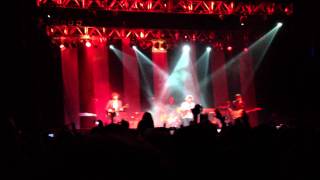 "Naive" -The Kooks live @ House of Blues Boston 11/19/11
