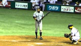 【MLB開幕戦】Ichiro Suzuki's batting (イチローのバッティング)_2012032806