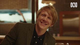 Please Like Me Is Back For Season 4