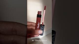 Dazller All day lip color DLC025 Hazelnut cup swatch | #dazller #lipsticks #liquidlipstick #swatches