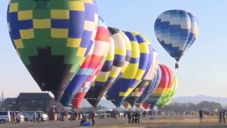 加西の空に舞う熱気球全日本学生選手権