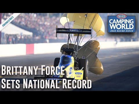 How fast do funny cars go 0-60?