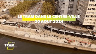 Vue aérienne du tram au cœur de Liège - version complète